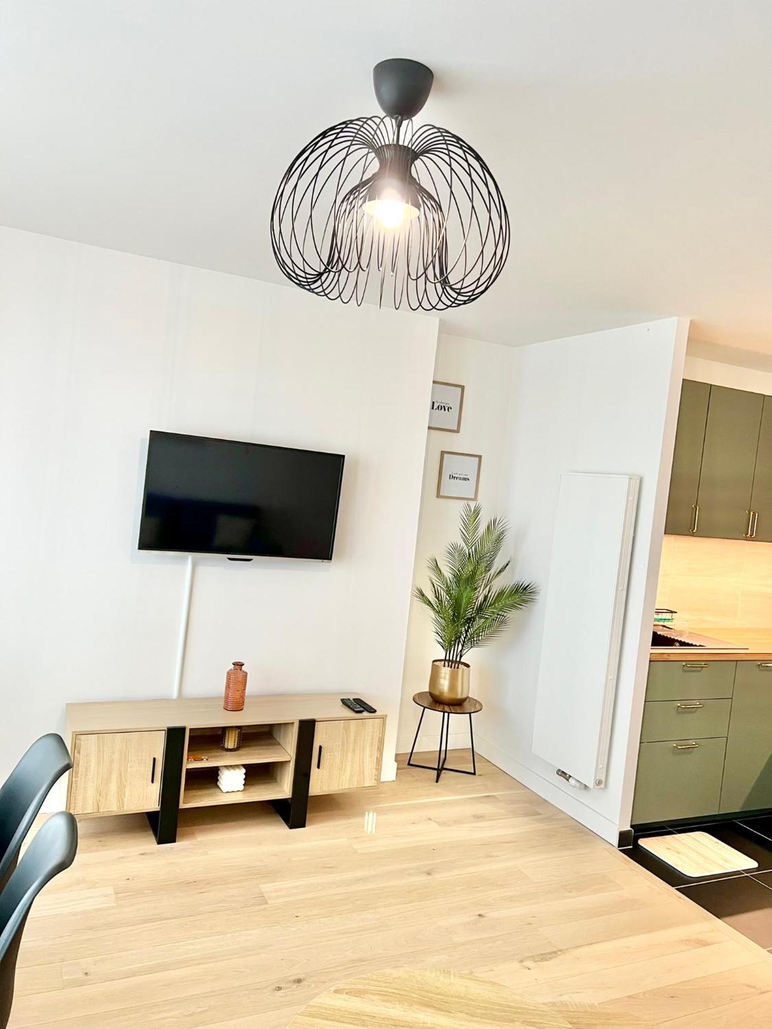Appartement Neuf Et Spacieux Clichy Eksteriør bilde