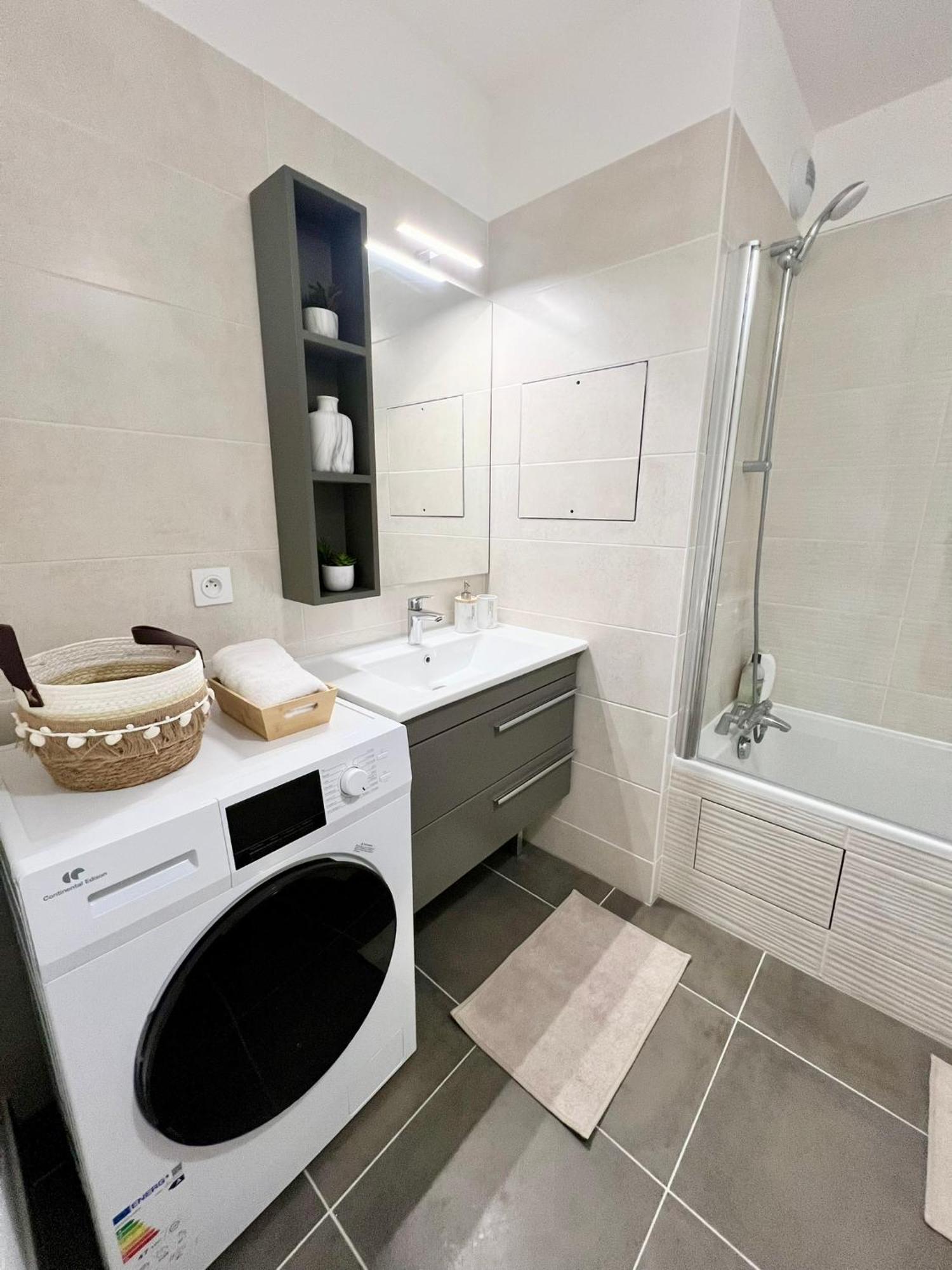 Appartement Neuf Et Spacieux Clichy Eksteriør bilde