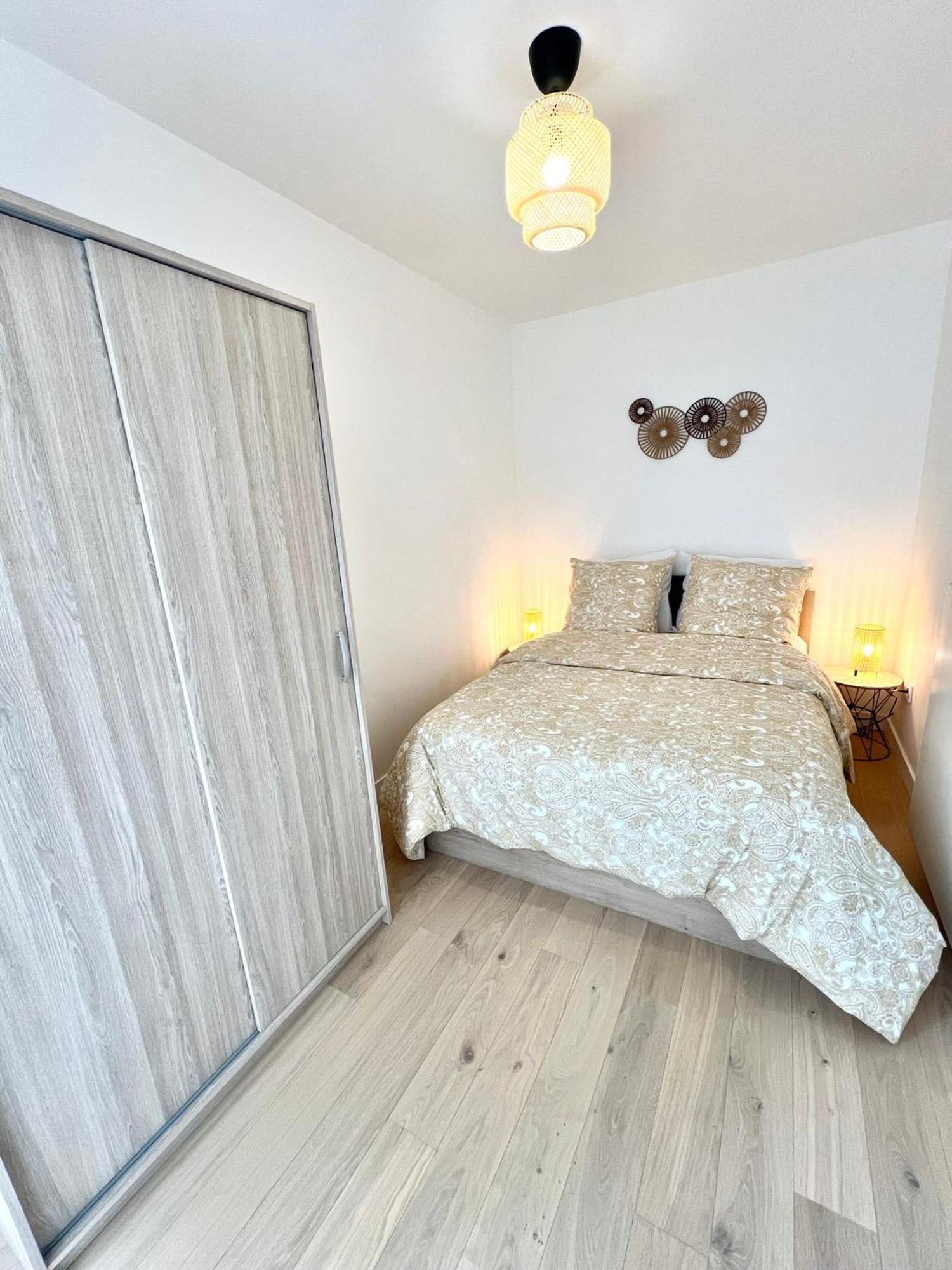 Appartement Neuf Et Spacieux Clichy Eksteriør bilde