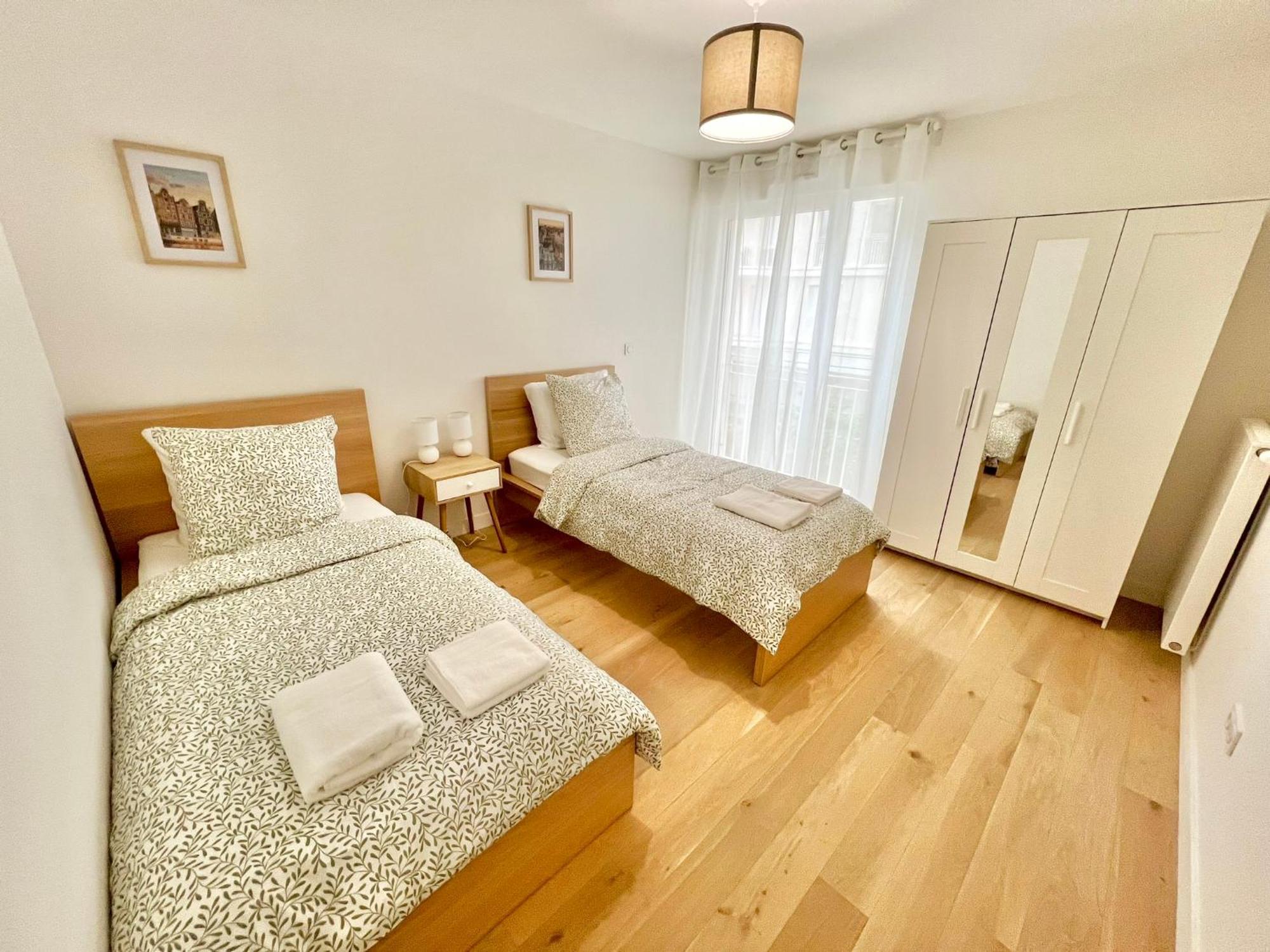 Appartement Neuf Et Spacieux Clichy Eksteriør bilde
